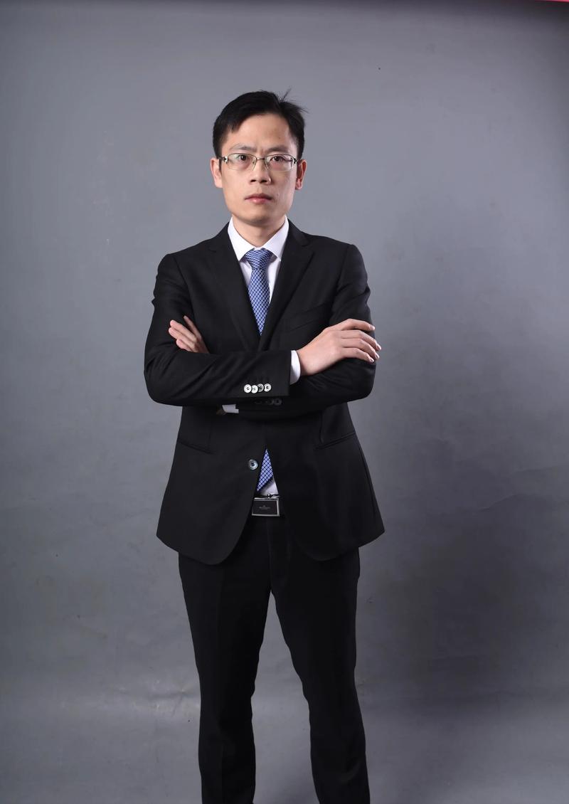 郑代春 客户策略总监